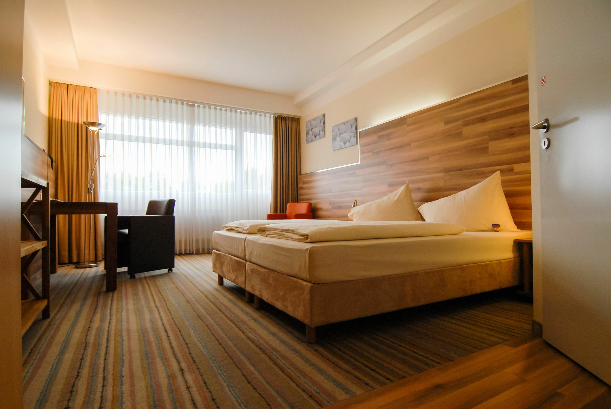 Petul Apart Hotel City Эссен Экстерьер фото